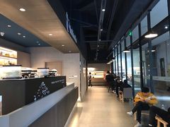 -瑞幸咖啡(巴黎春天陕西路店)