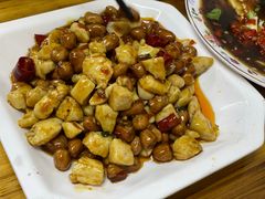 -黑皮酸菜鱼(三山街店)