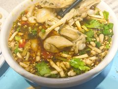 -火辣辣美蛙鱼头自助火锅(仁和路店)