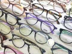 -潘多拉眼镜·蔡司依视路明月(潘家园店)