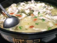 -越城记黑鱼煲(万达店)