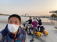 -厦门市图书馆(集美新城馆区)