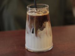 冰拿铁-树洞咖啡(科大店)