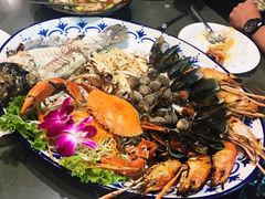 -The Dishes Seafood & Restaurant