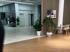 -上海宝诚尊悦宝马4S店(静安店)