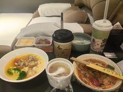-金色印象·4K影院式足体养生(杨家坪西郊店)