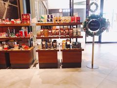 零售区-星巴克(温州万象城商业街店)