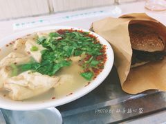 豆泡儿汤-李小老烧饼(常营民族家园店)