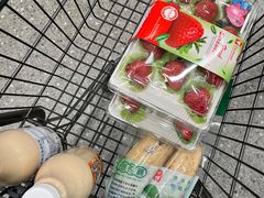 草莓-盒马鲜生(富田新天地店)
