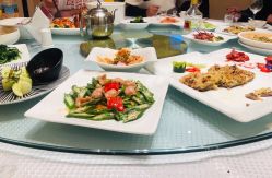 -东庭海鲜酒店(世茂广场店)