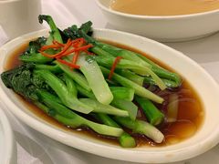 白灼芥兰-老人和饭店(淮海中路店)