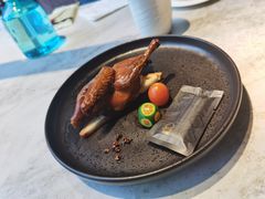 爆汁花椒脆皮乳鸽-柴门头啖汤·经典川菜·慢火汤品(锦城万达店)