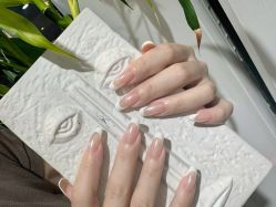 -CM.Nail美甲美睫
