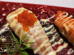 手握虾-乌君·酒场·炭火烧鸟(侨城坊店)