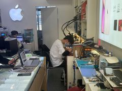 -修卜凡二手严选店·手机维修·回收租赁(川沙地铁站店)