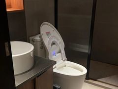 -快乐大桶水养生足浴SPA(前兴路店)