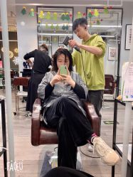 -Miracle集简美发沙龙