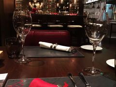 -恰餐厅及酒吧 CHAR Bar & Grill (北京丽都皇冠假日店)