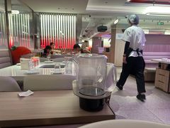 -海底捞火锅(杭州庆春路夜宵主题店)