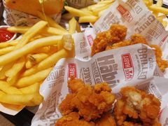 -The Habit Burger Grill 哈比特汉堡(爱琴海店)