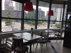 靠窗位-必胜客(大坪英利店)