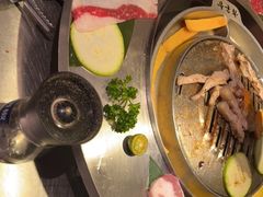 -哈哈碳都·牛肋条无限自助烤肉(台江万达店)