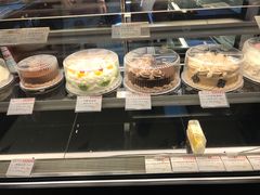 -红宝石·鲜奶小方·海派西点房(南丹店)