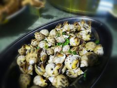 -亚龙湾8号(丁村万人海鲜广场店)