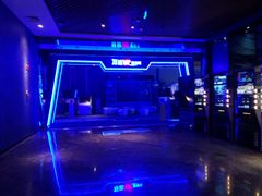 等候区-万达影城IMAX(海口日月广场店)