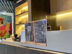 -瑞幸咖啡(新理想大厦店)