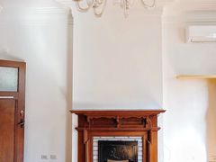 -常熟路(地铁站)