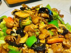 焦溜肥肠-洁捷餐饮(双桥农场店)