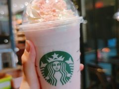 -星巴克(济南美莲广场店)