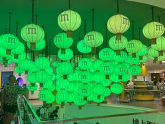 -m豆巧克力世界(上海世茂广场店)