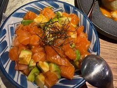 三文鱼牛油果波奇-筱田の食堂·izakaya(淮海中路店)