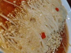 蒜蓉粉丝金针菇-大厨的餐厅(曾厝垵总店)