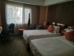 -北京丽亭华苑酒店