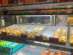 -HappyMiss花满楼·鲜花饼·鲜花茶·伴手礼(上海环球港店)