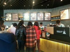 -星巴克(西藏路店)