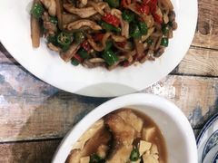 -南雄雄州土菜餐厅(粤北大厦店)