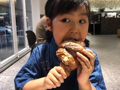 泡芙羊角-OUR Bakery(SKP-S店)