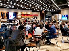 大堂-星巴克(港汇1号办公楼店)