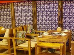 -贵厨酸汤牛肉(花果园国际中心店)