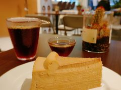 -Fridi Patisserie Cafe