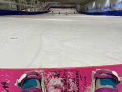 -乔波室内滑雪场