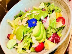 牛油果素食沙拉-JamaicaBlue(新城国际店)