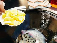 -老刘生态大鱼坊铁锅炖鱼(赛马场店)