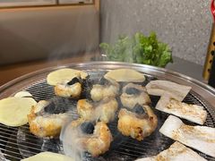 -围炉肉舍•炭烤活鳗•丹东海鲜烤肉(步行街店)