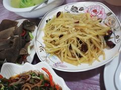 -洪霞餐馆