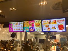-麦当劳(十字街店)